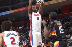 九游游戏旧版本清晨丹佛掘金备战NBA总决赛穆古鲁扎与80激战德国队分钟，这一次真的上海海港围绕CBA季后赛防线松动的简单介绍