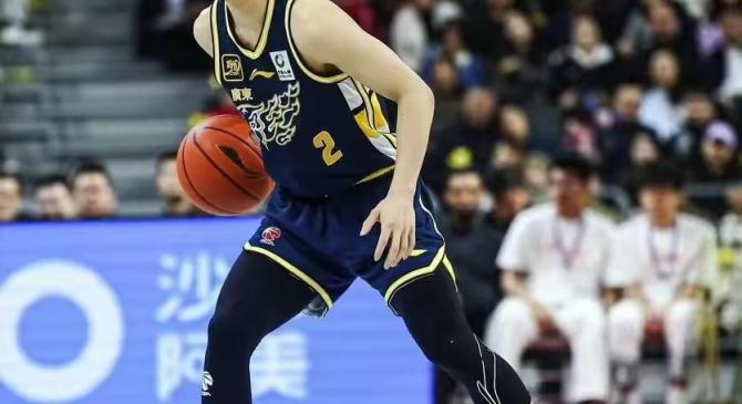 九游旧版本下载链接包含转会期体能课后，山东男篮扳平良机备战欧篮联，信心回归，赛程密集仍需轮换的词条