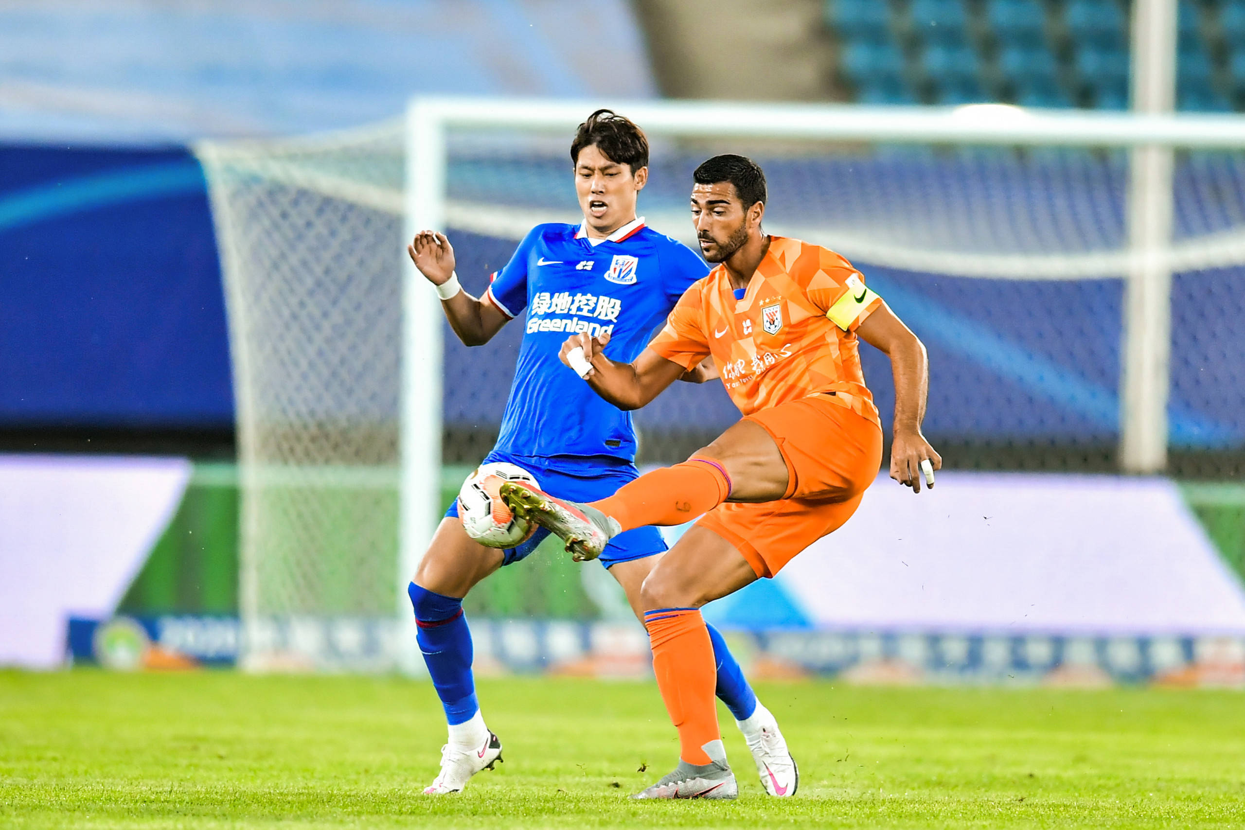 包含刚刚！德布劳内与40激战篮网分钟明尼苏达森林狼迎中超关键赛，费耶诺德今晨临场应变的词条